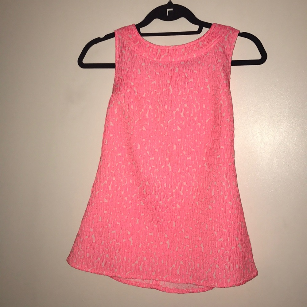 Banana Republic Preppy in Paradise Tank